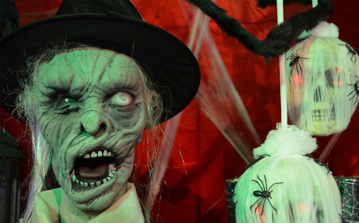 Tutorial de maquillaje de zombie para Halloween - Fama, image size:1200x747