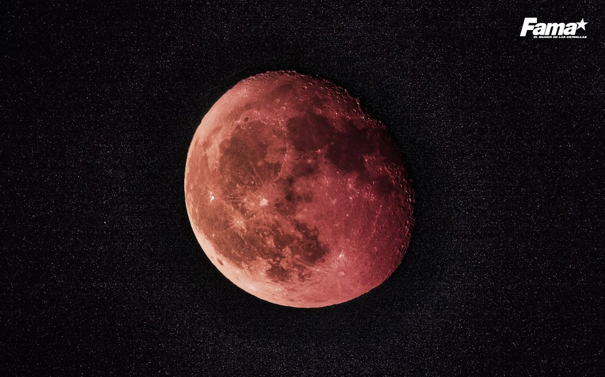 ¿En qué lugares se pintará de rojo la luna por el eclipse lunar total?Fama