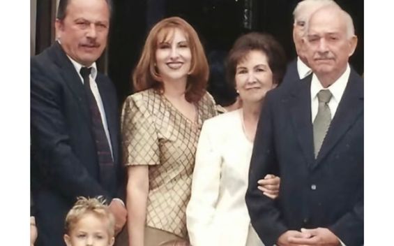 Doña Lety, mamá de Poncho de Nigris, de joven