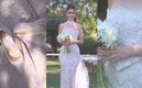Lupita Villalobos usó un impresionante vestido de novia en su boda (Instagram)