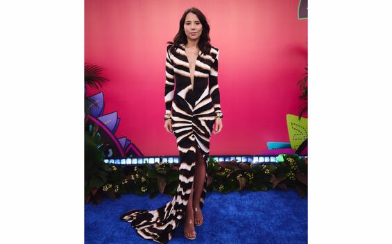 Majo Aguilar sorprende con look de impacto en Premios Juventud 2025