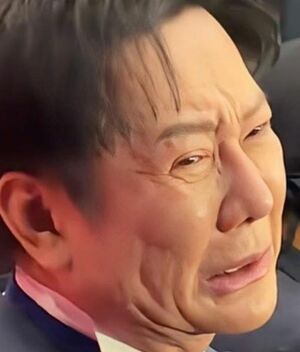 Nawat Itsaragrisil reacciona a triunfo de Fátima Bosch a Miss Universo