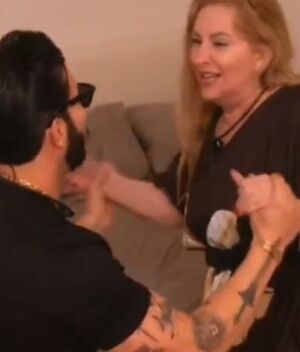 Así fue la fuerte pelea de Poncho De Nigris y su madre en 'La Pijamada Viral' (Instagram)