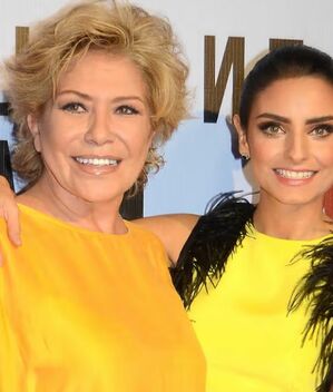 Aislinn Derbez tomó drástica decisión tras muerte de su mamá