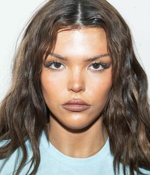 Bu Cuarón reacciona a las críticas sobre su pronunciación (Instagram)