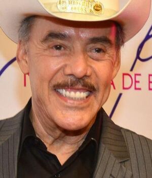 Papá de Jenni y Lupillo Rivera será padre a sus 81 años de edad (Instagram)