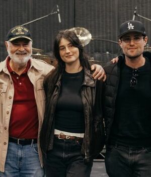 Árbol genealógico de Rob Reiner: Toda la familia del director de cine