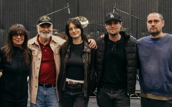 Árbol genealógico de Rob Reiner: Toda la familia del director de cine