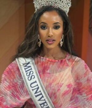 Miss Jamaica reaparece tras meses hospitalizada por accidente (Instagram)