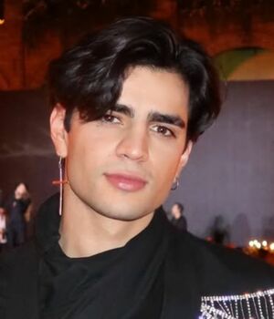 Aaron Mercury aparece con golpes en el rostro y revela que tuvo pelea