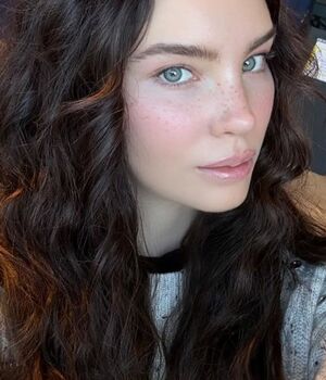 Así luce Belinda en su nuevo papel de 'Carlota' (Intagram)