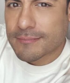 Carlos Rivera reacciona a los señalamientos de Toñita (Instagram)