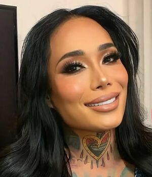 Intentan meterse a casa de Karina Torres en plena transmisión