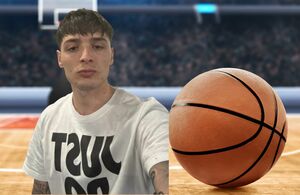 Peso Pluma se encuentra en el ojo del huracán por negar foto a una fan (Instagram)