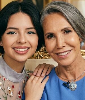 Florinda Meza defiende a Ángela Aguilar y arremete contra Cazzu (IA)