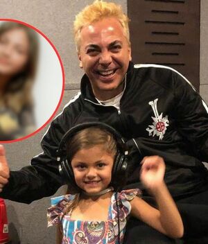 Rafaela, hija menor de Cristian Castro sorprende al aparecer cantando