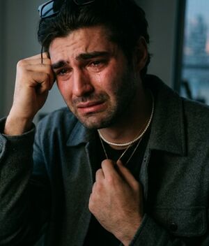 Emilio Antun ofrece disculpa pública tras 'funa' en redes sociales (Foto: Gemini IA)