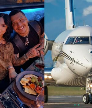 Kunno,Christian Nodal y Ángela Aguilar se abrazan al interior de un avión (Foto: Instagram)