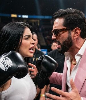 Poncho de Nigris exhibe contrato de Karely Ruiz tras ataques (Instagram)