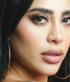 Kim Shantal deslumbra con impactante look en 'Supernova Génesis 2026' (IA)