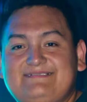 Muere Lucas Herrera, vocalista de Hechizo Tropical, en pleno concierto (Instagram)