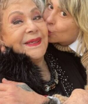 Alejandra Guzmán anuncia canción inspirada en su mamá Silvia Pinal (Foto: Instagram)