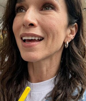 Laura G reaparece e impacta con cambio en su rostro (Fotos: TikTok)
