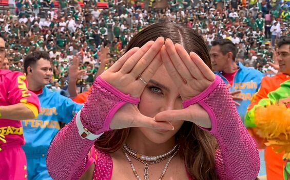 Acusan a Belinda de Illuminati tras extraña señal en el Mundial 2026