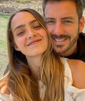 Renata Haro es captada con misterioso hombre