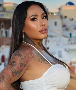 Karina Torres: Así fue la cirugía estética que casi le cuesta la vida