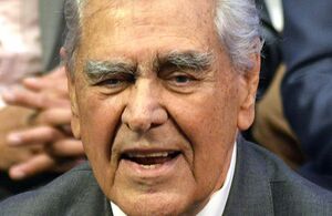 Eric del Castillo es operado de emergencia por un problema arterial (Foto: Mezcalent)