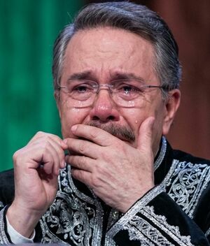 TV Azteca obliga a Pedro Sola a leer disculpa en vivo (IA)