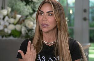 Aylín Mujica confiesa por qué dejó las cenizas de su hijo en Barbados (YouTube)