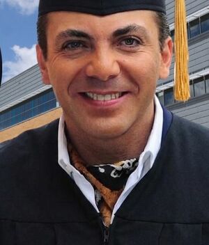 Cristian Castro estudiará Diseño Industrial (Foto: Gemini IA)