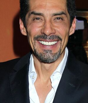 Charly López reacciona a los rumores de supuesto abandono a su madre (Foto: Mezcalent)