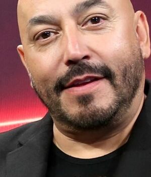Lupillo Rivera y Taína Pimentel terminan su relación; cancelan su boda (Foto Izquierda Mezcalent / Derecha Instagram)