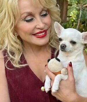 ¿De qué murió Dolly Parton, la icónica cantante de country?