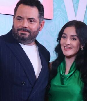 José Eduardo Derbez reaparece con Paola Dalay y se defiende (FAMA)