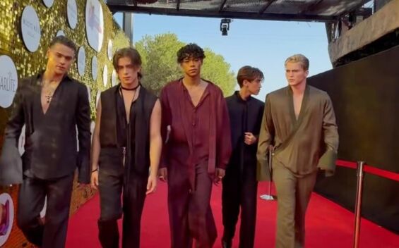 Santos Bravos: así fue su look en los Premios Juventud 2026