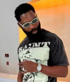 Muere el influencer Igho 'Tiny' Ubiribo tras cirugía de miembro (Instagram)