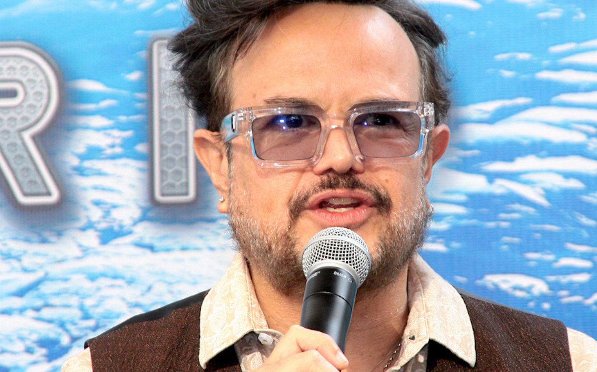 Aleks Syntek anuncia que se va de México tras polémicas (Mezcalent)
