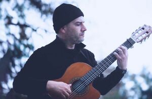 Muere el cantante Alejandro Santiago tras más de un mes hospitalizado