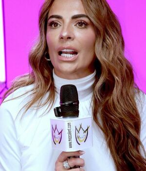 Cecilia Galliano reaparece y manda contundente mensaje sobre su hijo